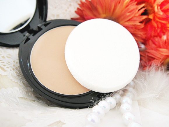 shuuemura-lightbulbuvpact (7)