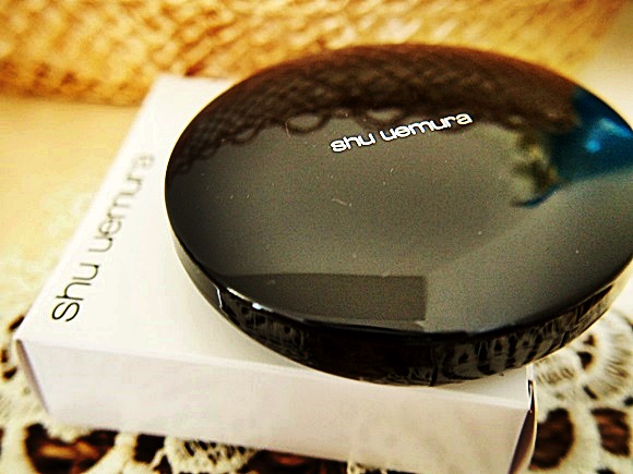 shuuemura-lightbulbpact (1)