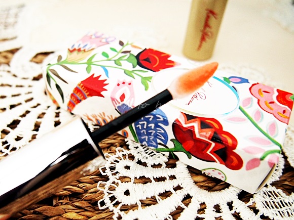 kesalanpatharan-smooth-liquid-lips (4)